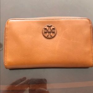 Tory Burch Wallet